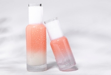 創(chuàng)意護(hù)膚品包裝設(shè)計(jì)在當(dāng)今市場(chǎng)競(jìng)爭(zhēng)中顯得尤為重要